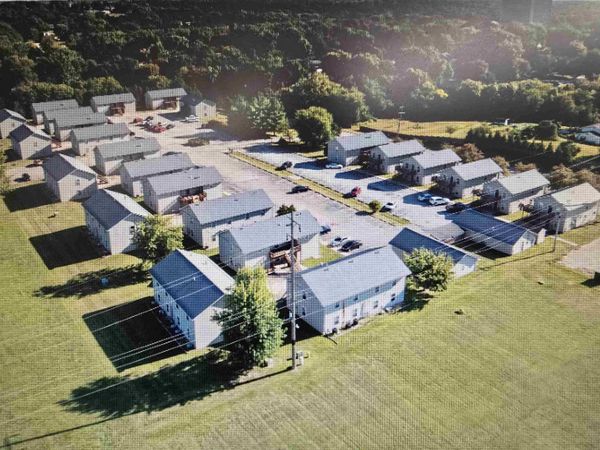 900 Wigwam Hollow Road , Macomb, IL 61455
