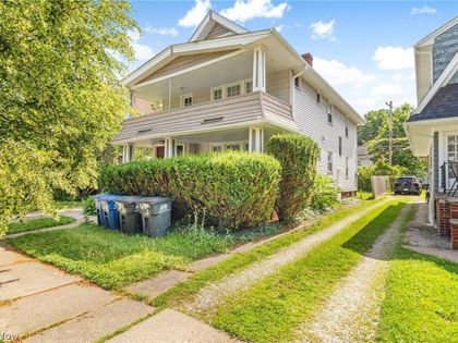 1583 Victoria Avenue Lakewood, OH 44107