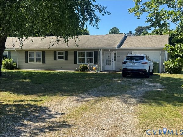 7557 Bellehaven Drive , Gloucester, VA 23062