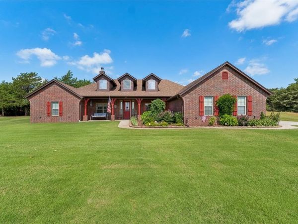 14215 Pleasant Wood Lane, Edmond, OK 73034