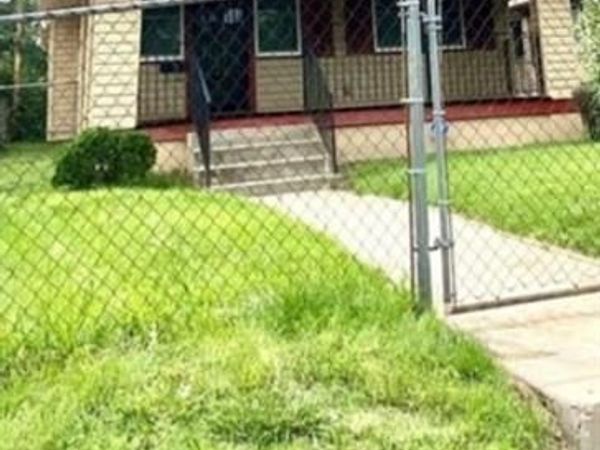 5818 Prospect Avenue, Kansas City, MO 64130