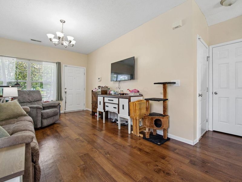 1177 Park Drive , Unit 104, Columbus, OH 43230 Photo 9