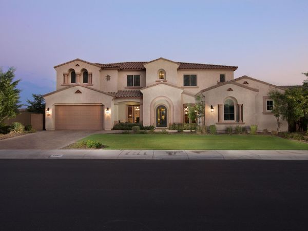 2907 E DERRINGER Way, Gilbert, AZ 85297