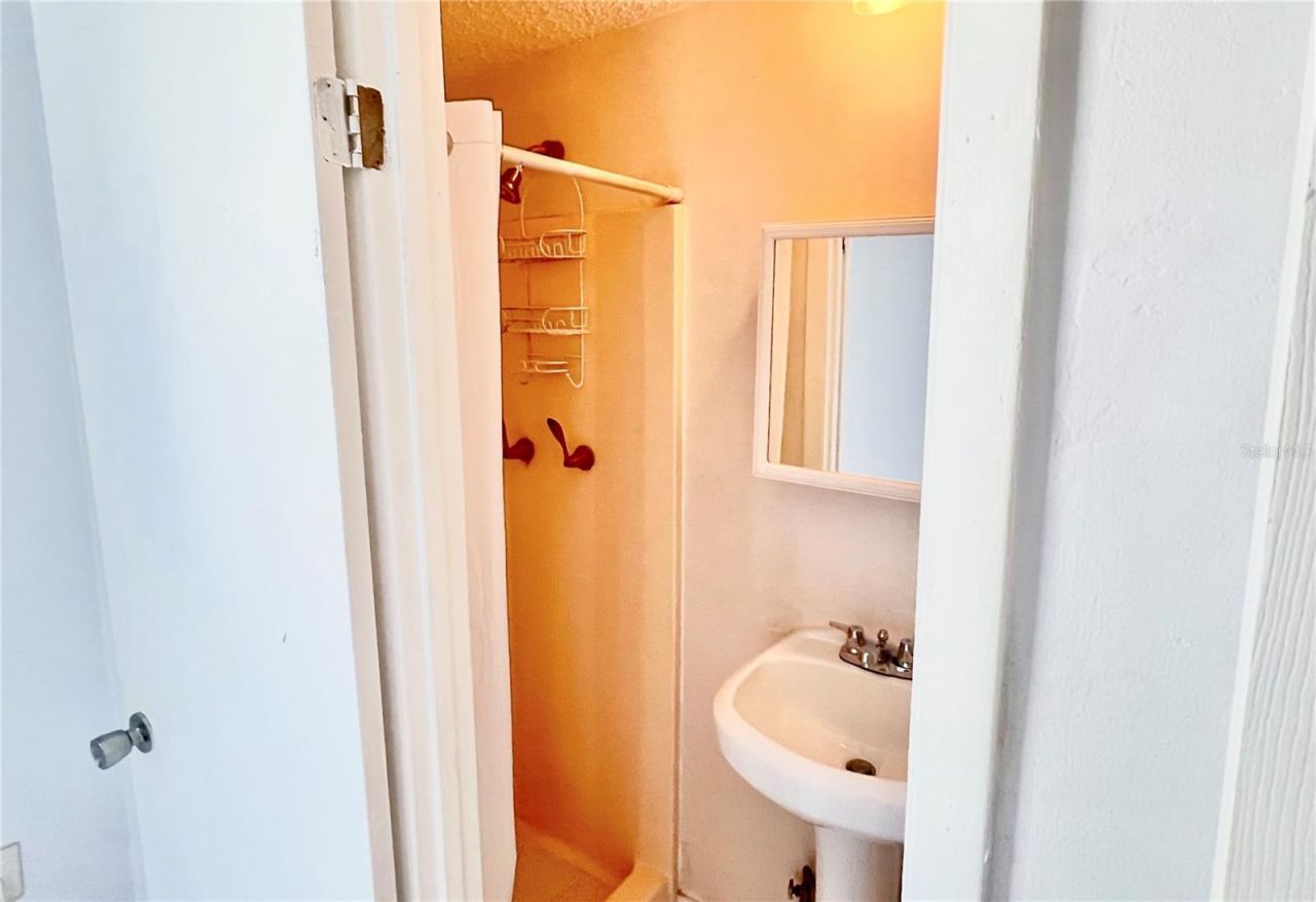 314 3rd Avenue Sw, Largo, FL 33770 Photo