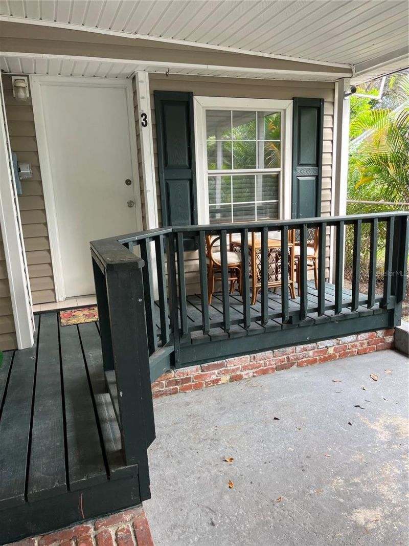 314 3rd Avenue Sw, Largo, FL 33770 Photo