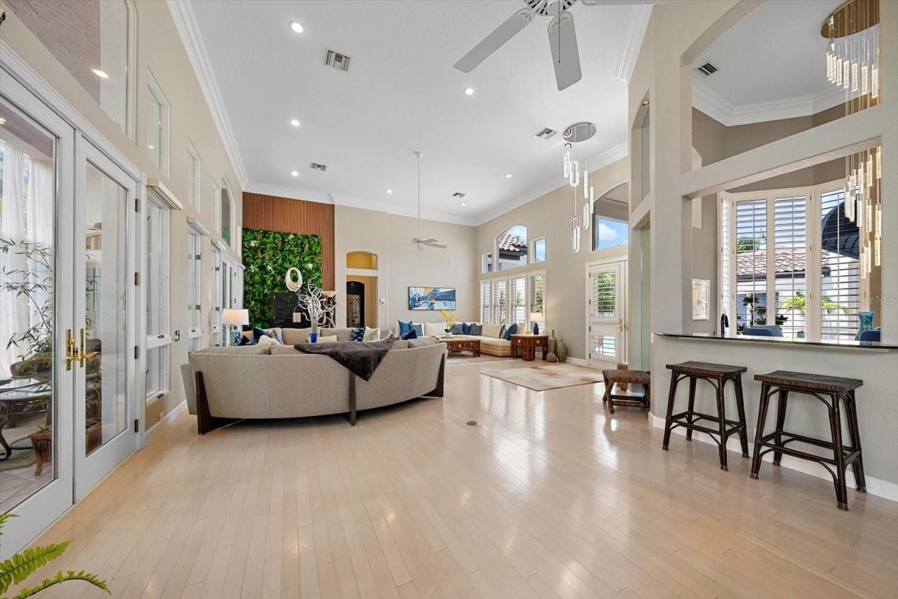 617 Weston Pointe Court, Longboat Key, FL 34228 Photo