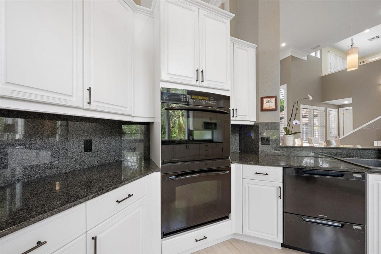 617 Weston Pointe Court, Longboat Key, FL 34228 Photo