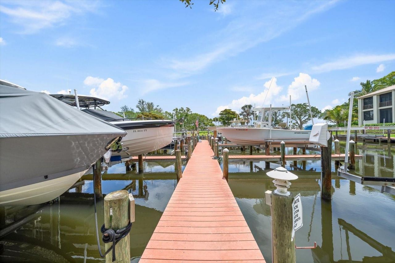 617 Weston Pointe Court, Longboat Key, FL 34228 Photo
