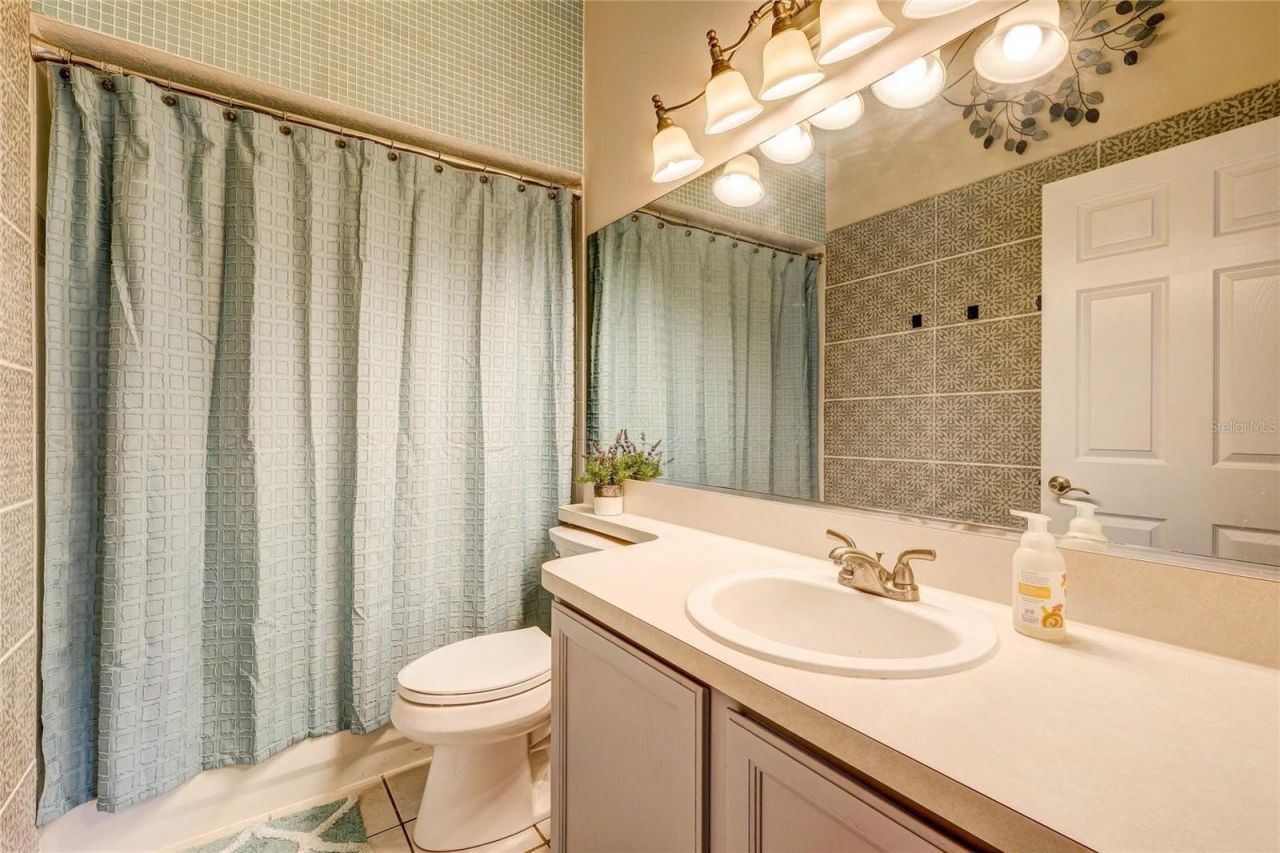 6462 Golden Leaf Court , Lakewood Ranch, FL 34202 Photo