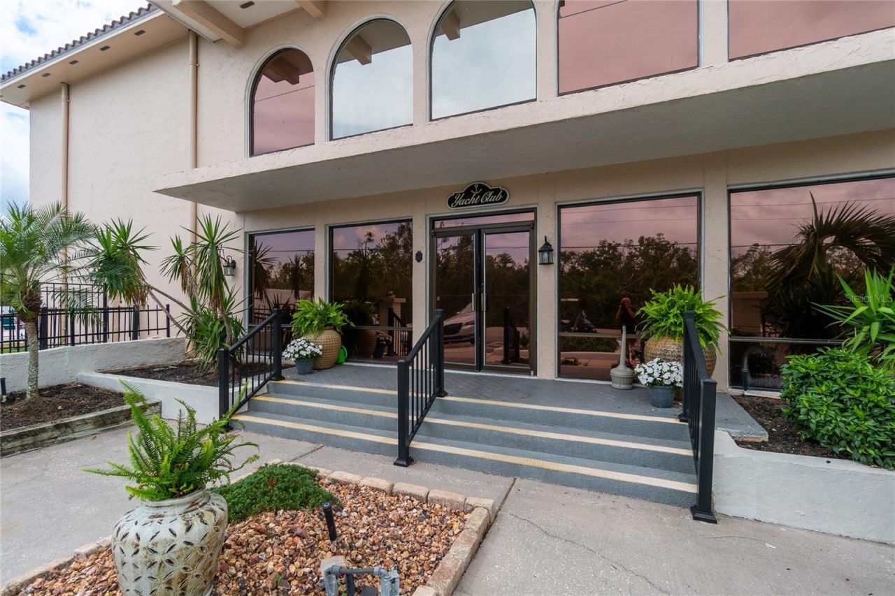 25188 Marion Avenue, Unit D101, Punta Gorda, FL 33950 Photo