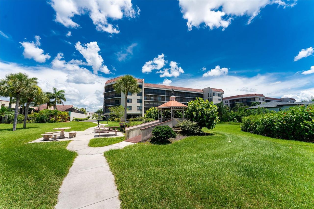 25188 Marion Avenue, Unit D101, Punta Gorda, FL 33950 Photo