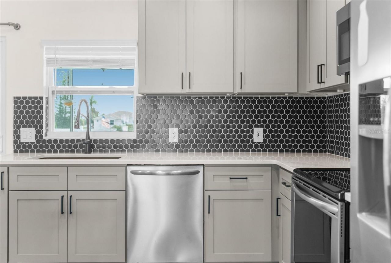 4464 Jacona Drive , Hernando Beach, FL 34607 Photo