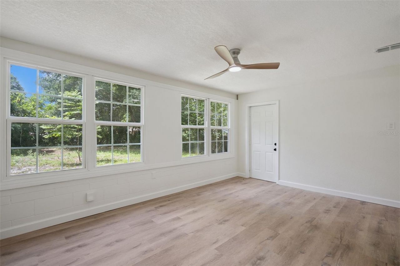 137 Lucerne Drive, Debary, FL 32713 Photo