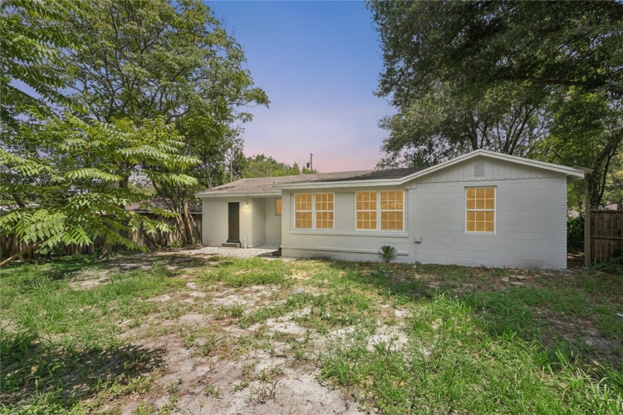 137 Lucerne Drive, Debary, FL 32713 Photo