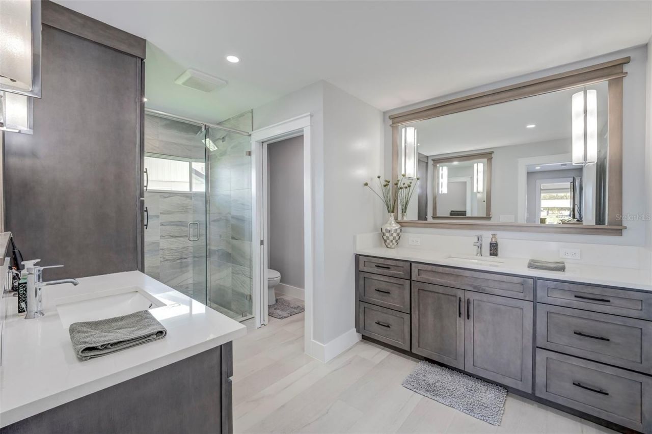5204 Tower Drive , Cape Coral, FL 33904 Photo