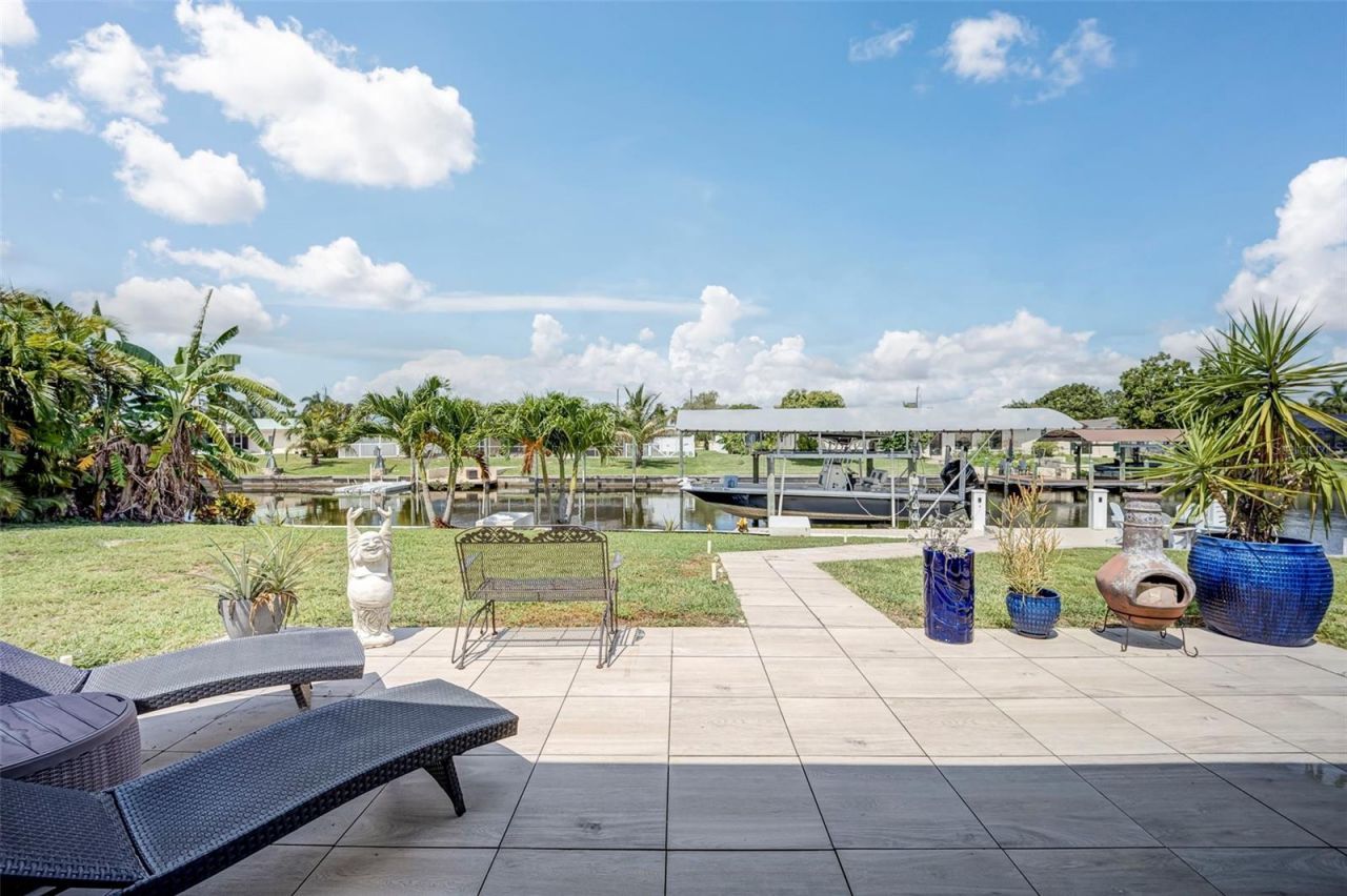 5204 Tower Drive , Cape Coral, FL 33904 Photo