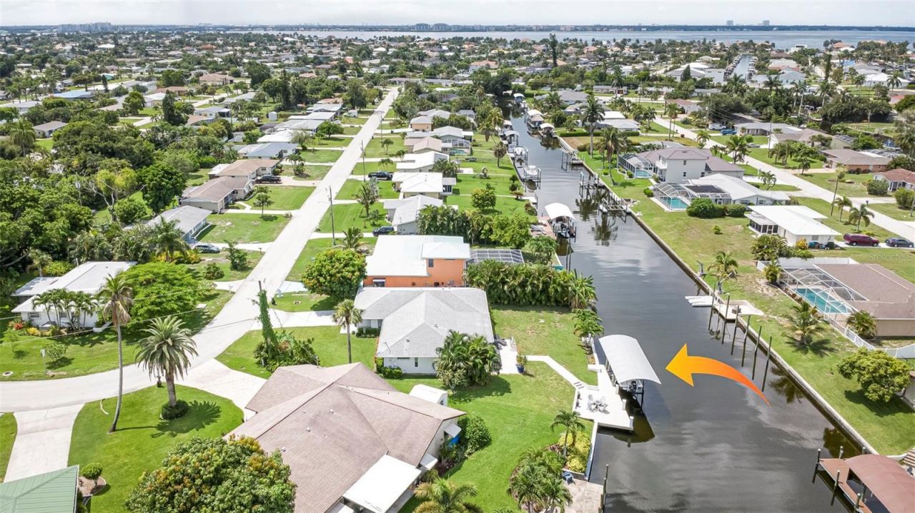 5204 Tower Drive , Cape Coral, FL 33904 Photo
