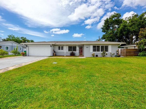 1833 HUNT LANE, CLEARWATER, FL 33764