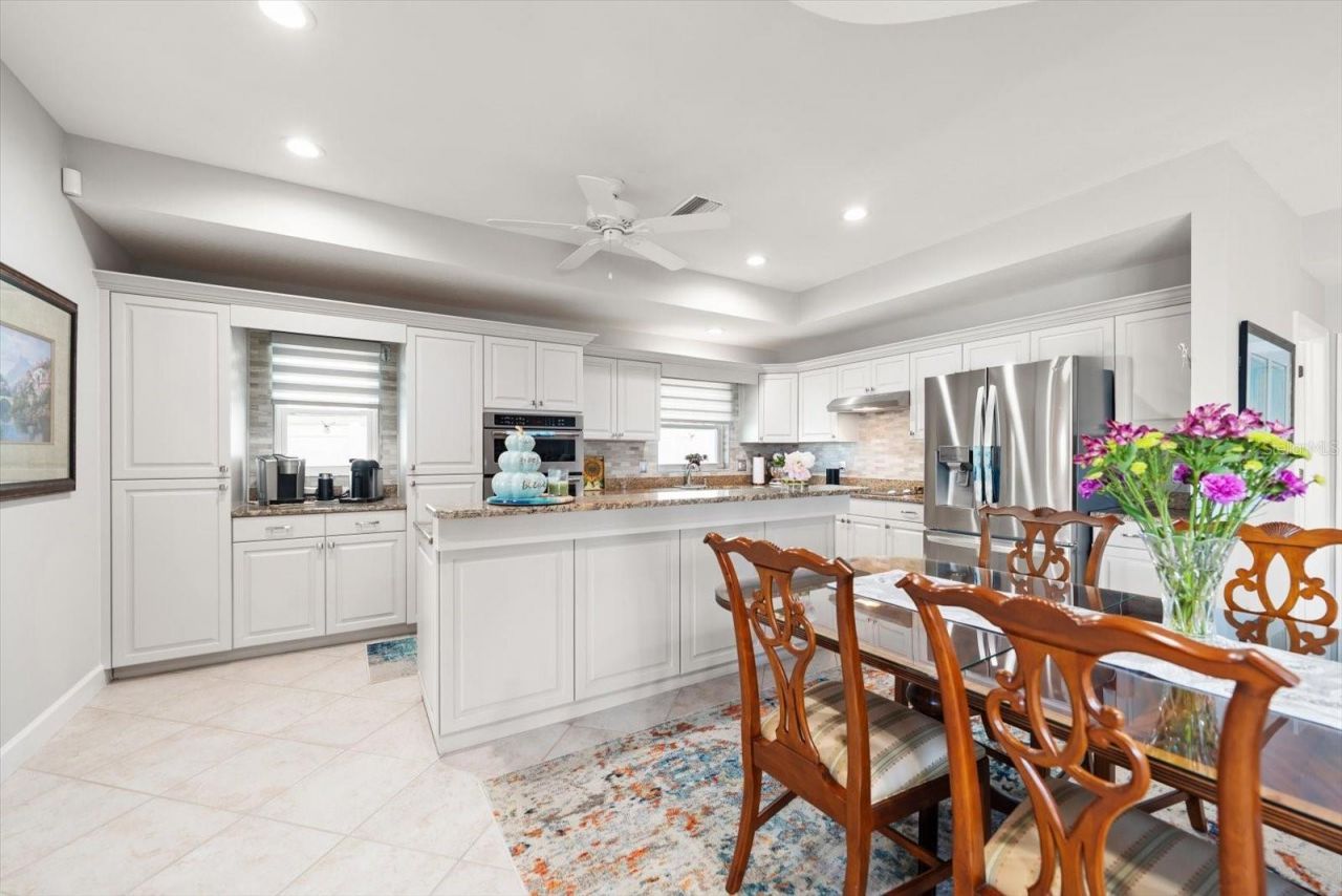 2218 Donato Drive, Belleair Beach, FL 33786 Photo
