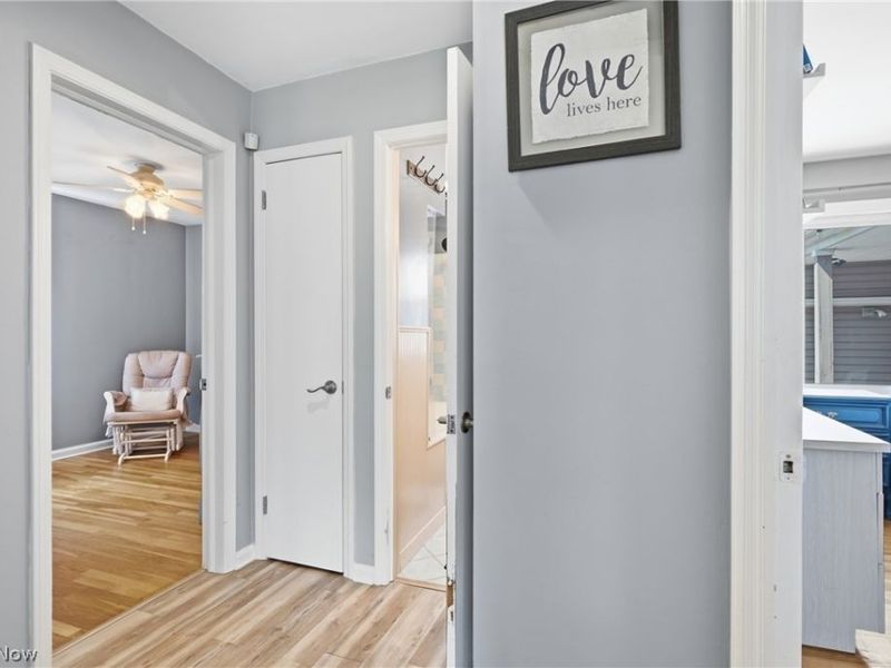 10860 Aaron Drive, Parma, OH 44130 Photo 23