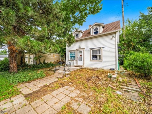 2137 Brown Road , Lakewood, OH 44107