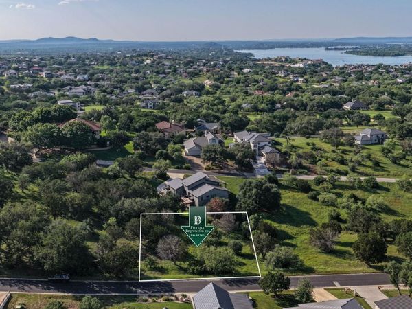 312 Hideaway CT, Horseshoe Bay, TX 78657