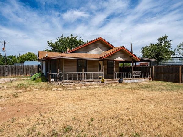 106 Cherry , Merkel, TX 79536