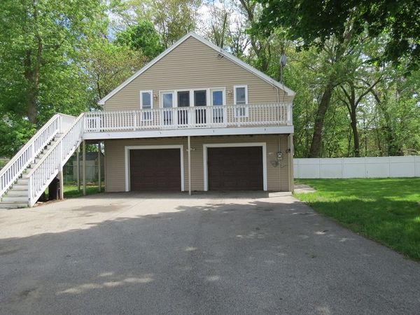 13 Spring St, Unit A, Salisbury, MA 01952