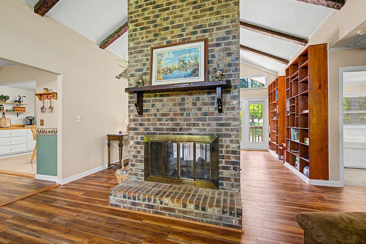 164 Mohican Drive Photo 22