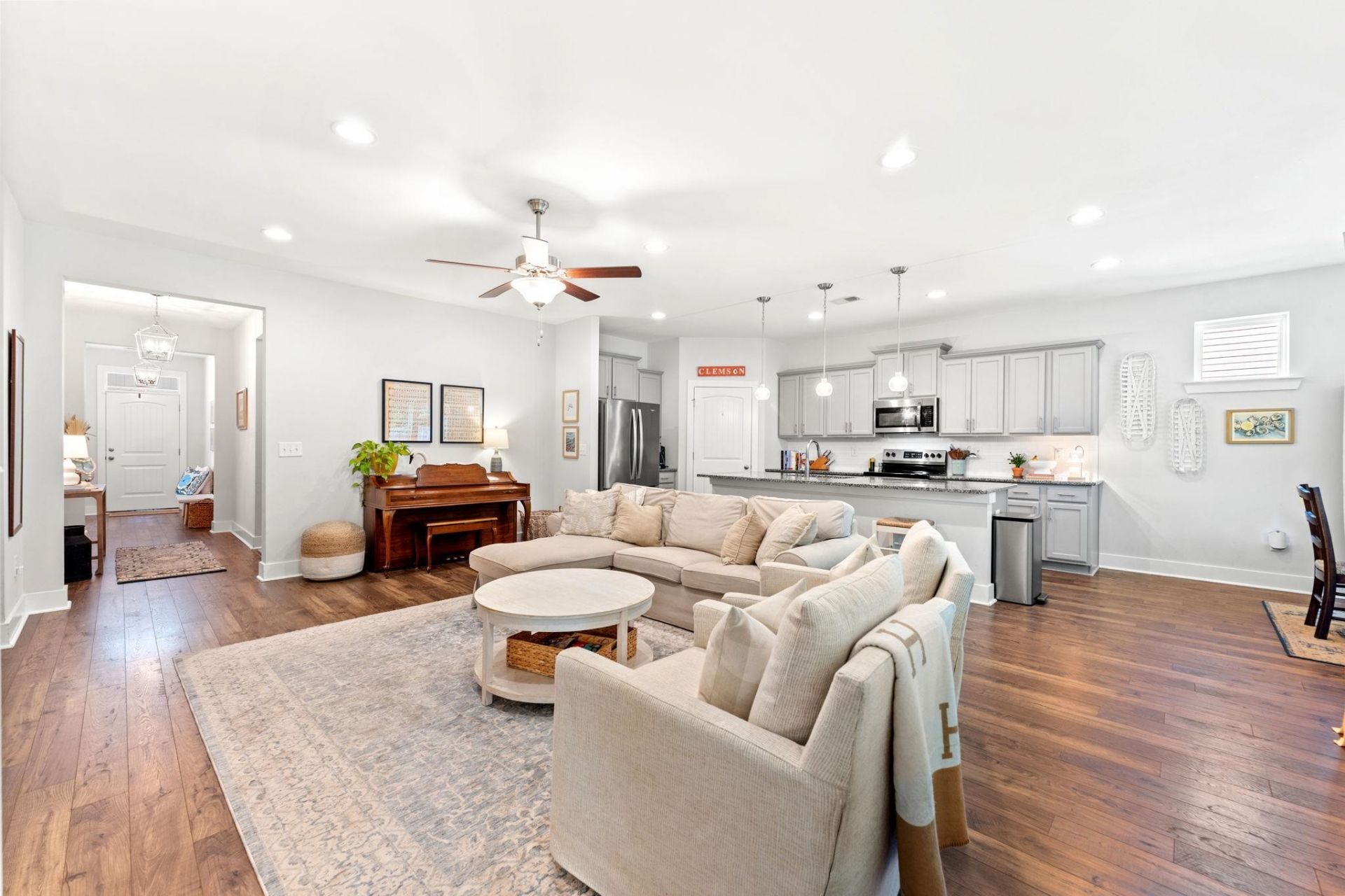 436 Shaft Pl. Photo 4