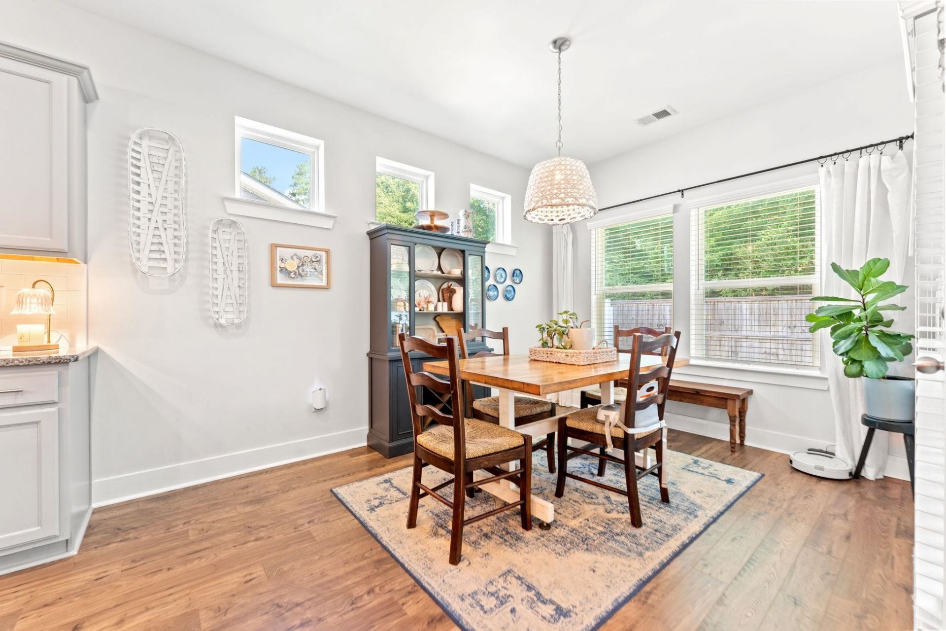 436 Shaft Pl. Photo 7