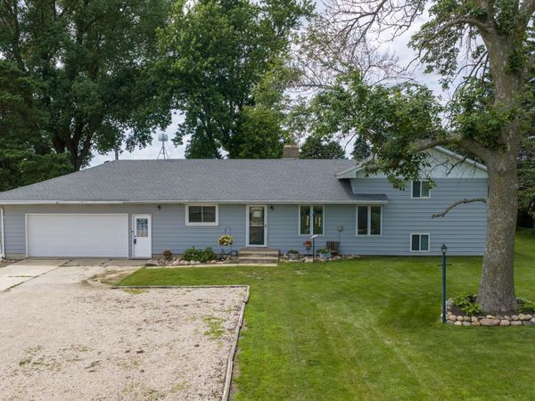 14977 690th Avenue, Adams, MN 55909