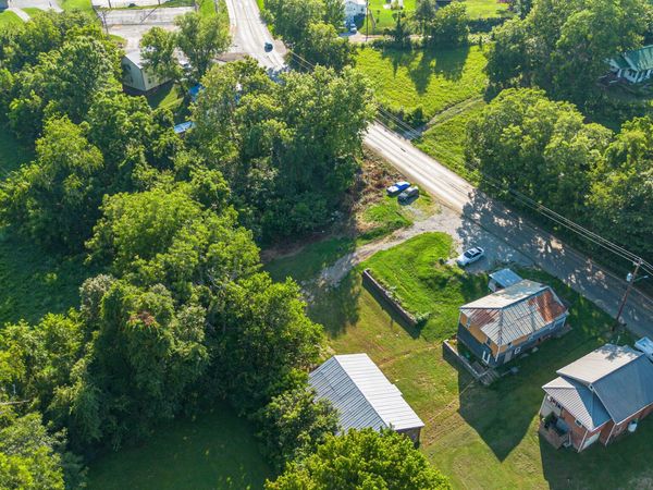 619 South Mckee Street, Greeneville, TN 37743