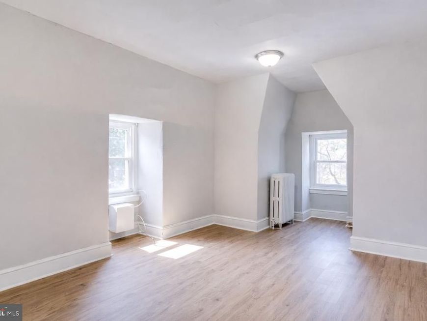 524 E Johnson Street, Unit 3, Philadelphia, PA 19144 Main Photo