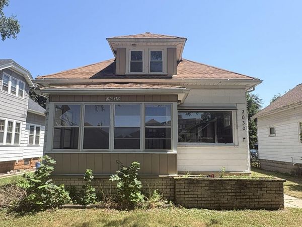 3030 N 48th St, Milwaukee, WI 53210