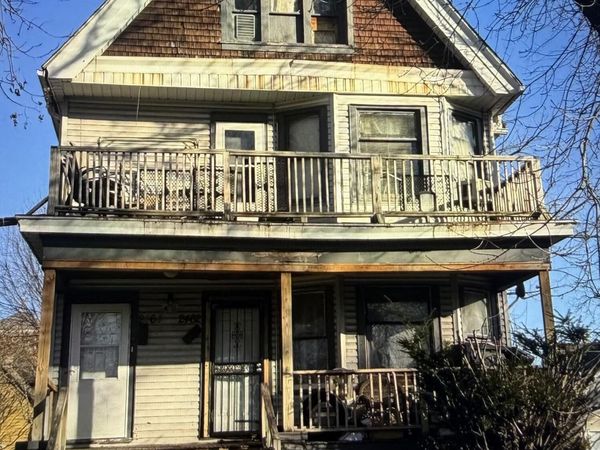2462 N 38th St, Unit 2464, Milwaukee, WI 53210