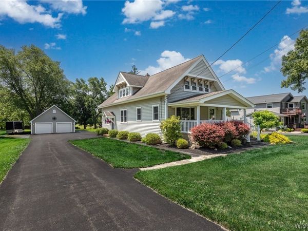 4367 Clinton Street , Buffalo, NY 14224