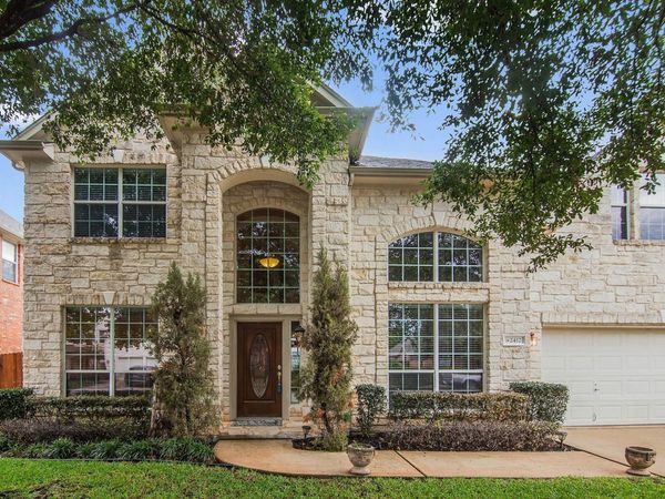 2412 Arbor DR, Round Rock, TX 78681