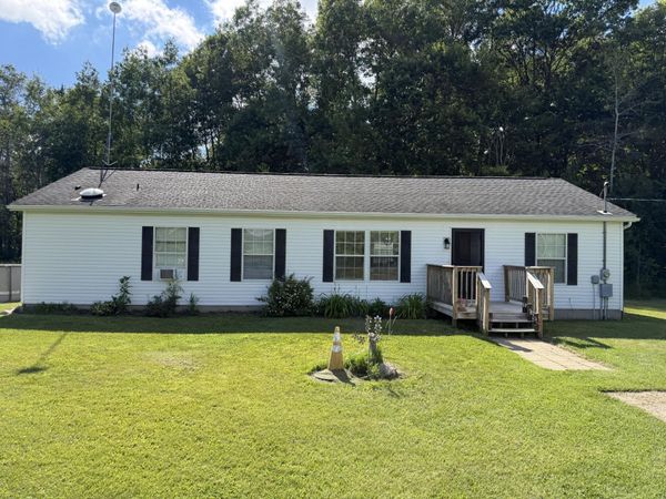 13309 Wabasis Avenue NE, Cedar Springs, MI 49319