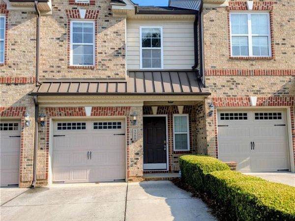 4988 Wyngate Village Drive , Winston-Salem, NC 27103