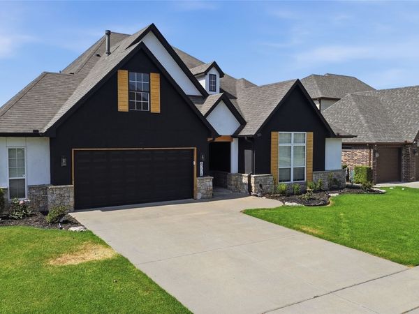 6776 E 127th Street S, Bixby, OK 74008