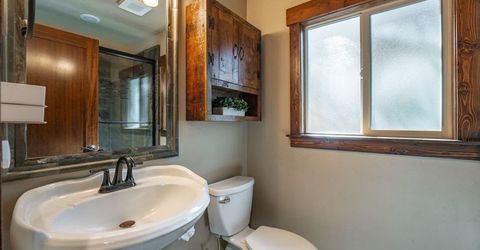 14232 Saint Croix Way , Truckee, CA 96161 Photo