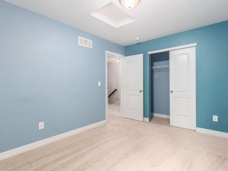 247 Kastlekove Drive, Lewis Center, OH 43035 Photo 23