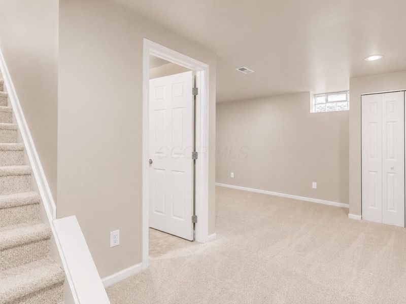 247 Kastlekove Drive, Lewis Center, OH 43035 Photo 31
