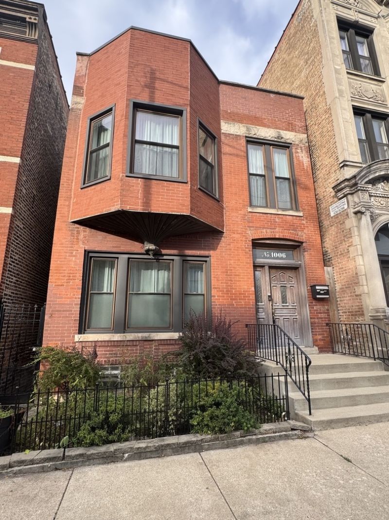 1006 S Oakley Boulevard , Unit 1, Chicago, IL 60612 Main Photo
