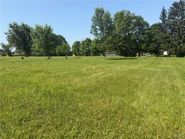 312 Tuttle Avenue , Canastota, NY 13032