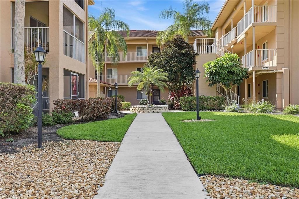 1075 Foxfire Ln , Unit 103, Naples, FL 34104 Photo