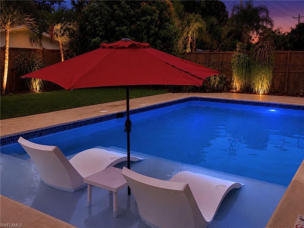 1268 Lake Shore Dr, Naples, FL 34103 Photo