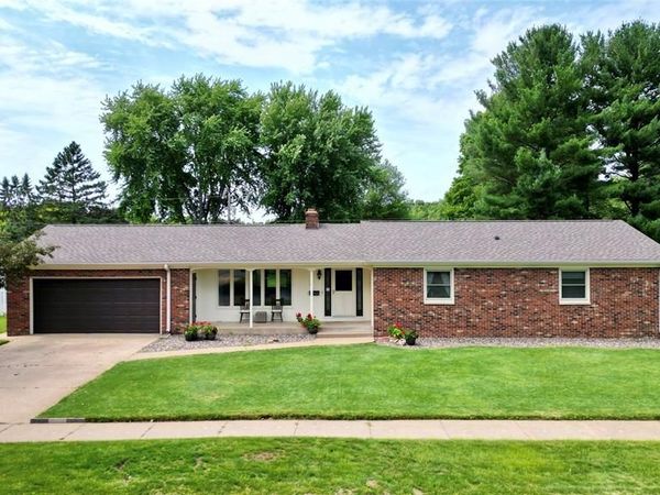 1126 E Fillmore Avenue, Eau Claire, WI 54701