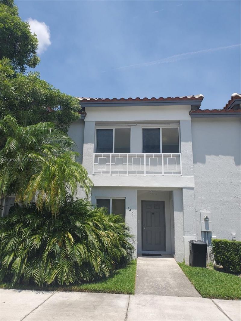 746 NW 208th Way , Unit ., Pembroke Pines, FL 33029 Photo